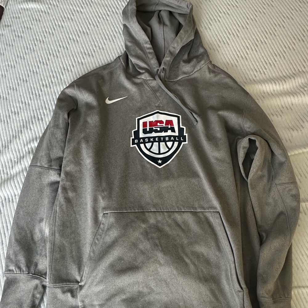 Nike Men’s USA Basketball Hoodie